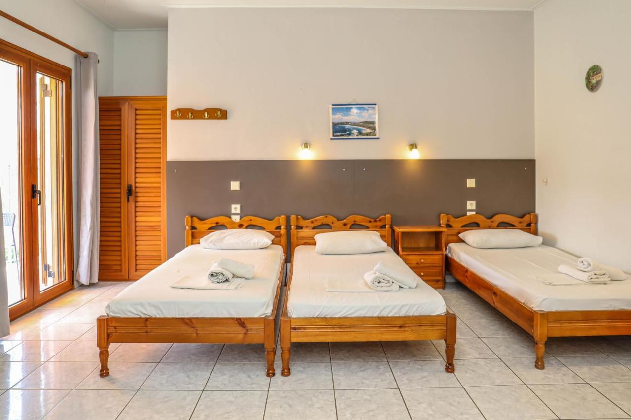 Ftelia Studios Skiathos Town Exterior photo