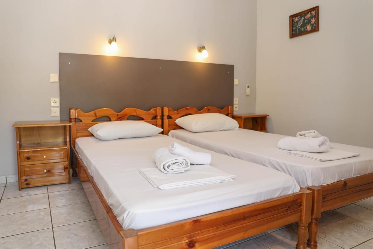 Ftelia Studios Skiathos Town Exterior photo